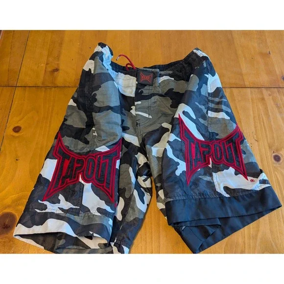 Y2k Tapout MMA Fight Shorts Mens 34 Grey Camo Ripstop Embroidered Logo Red Black - Picture 4 of 9
